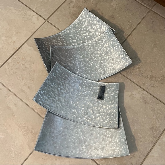 Festive Christmas Tree Collar - Picture 6 of 9